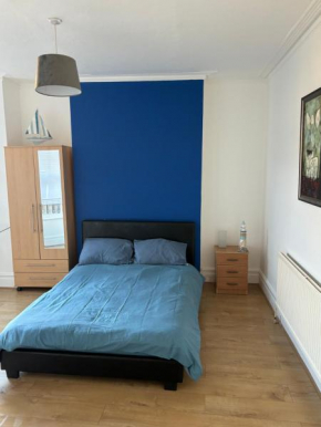 Pure Edge beach guest house with Sea view